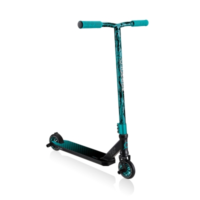 GLOBBER Тротинетка за фристайл GS 720 - черна/синя