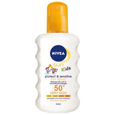 Nivea- детски слънцезащитен спрей Protect&sensitive SPF50+