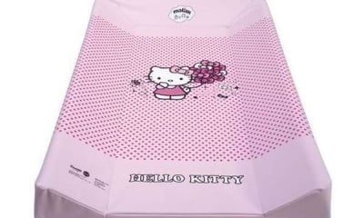 Твърда подложка за повиване 50х70 Hello Kitty-розов