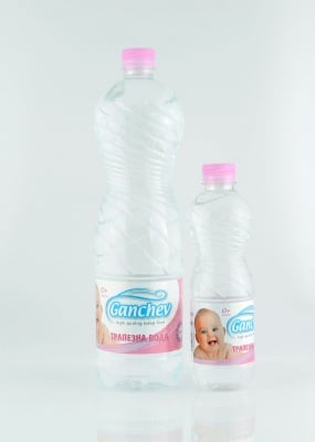 Ganchev-трапезна вода 1.5l
