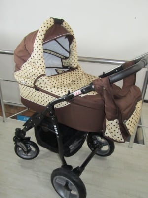 Бебешка количка 2в1 Zipp цвят:кафяви точки