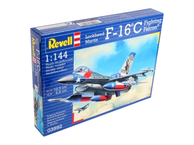 Сглобяем модел, Revell, Изтребител Lockheed Martin F-16C Fighting Falcon, 70 части