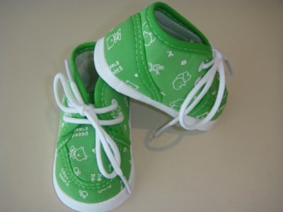 Бебешки текстилни обувки с връзки