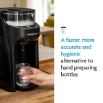 Baby Brezza Formula Pro Advanced - лайфстайл изображение с бебе