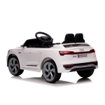 Ел.джип Audi SQ8 бял