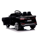 Ел.джип Audi SQ8 черен