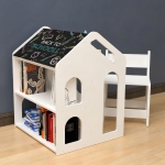 Детско Бюро Къщичка GINGER HOME със Столче, Етажерка и Черна Дъска, Монтесори Маса за Рисуване и Учене, Бяло, Масивно Дърво и MDF, 55x51x69 см