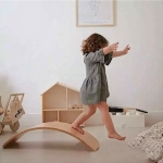 Дървена Дъска за Баланс Ginger Home – Безопасна Играчка за Деца, 82x30x15 см