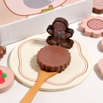 Дървена Монтесори Играчка GINGER HOME, Нахрани Зайчето и Мечето с Бисквитки, за Фина Моторика, 35 Части