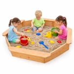 Детски дървен пясъчник GINGER HOME – 8-странен модел с 4 седалки, 134.5×134.5 см