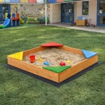 Детски дървен пясъчник GINGER HOME с 4 седалки – 90x90 см, за двор и градина