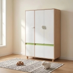 Детски Трикрилен Гардероб GINGER HOME DINO, с Рафтове, Лост за Закачалки и 6 Врати, Бяло, Зелено и Натурално Дърво, 120х60х180 см