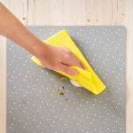 25021 Reer силиконова подложнка за хранене