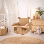 Детска Дървена Люлка Мече GINGER HOME – Мека Памучна Седалка, до 30 кг, 28×28×196 см